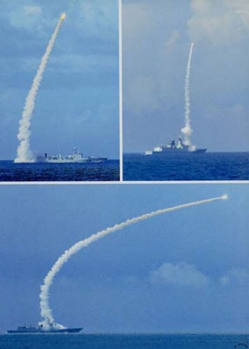 Tàu khu trục 054A - hải quân Trung Quốc phóng tên lửa phòng không